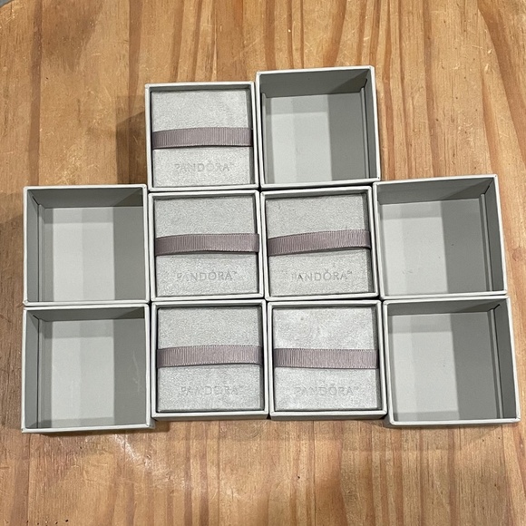 Lot of 5 Authentic New Reeds Jewelers Pandora Charm Gift Boxes - NWOT - Picture 3 of 6
